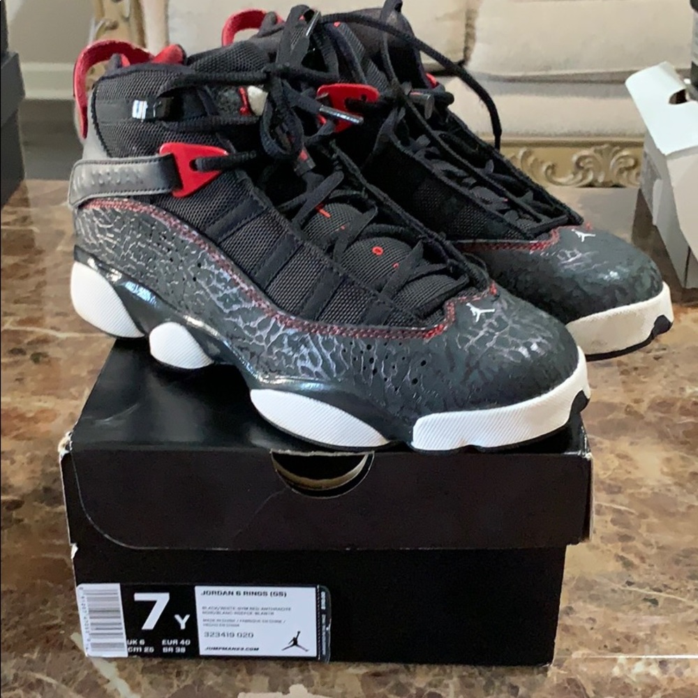 Jordan 6 Rings (GS) 7Y but fits WMNS 8.5